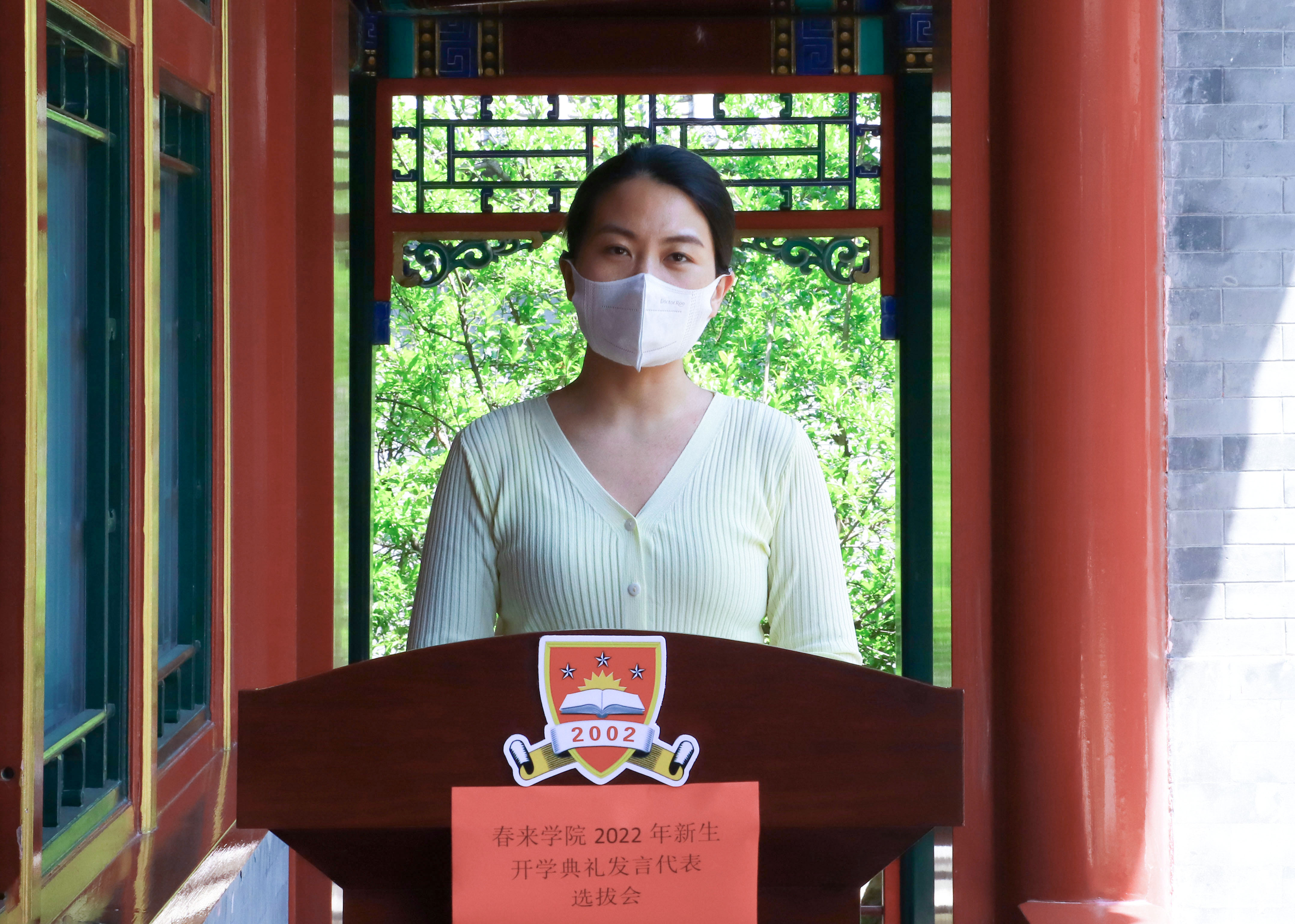 摄影记者刘贺鹏 1.jpg 摄影记者刘贺鹏 1.jpg