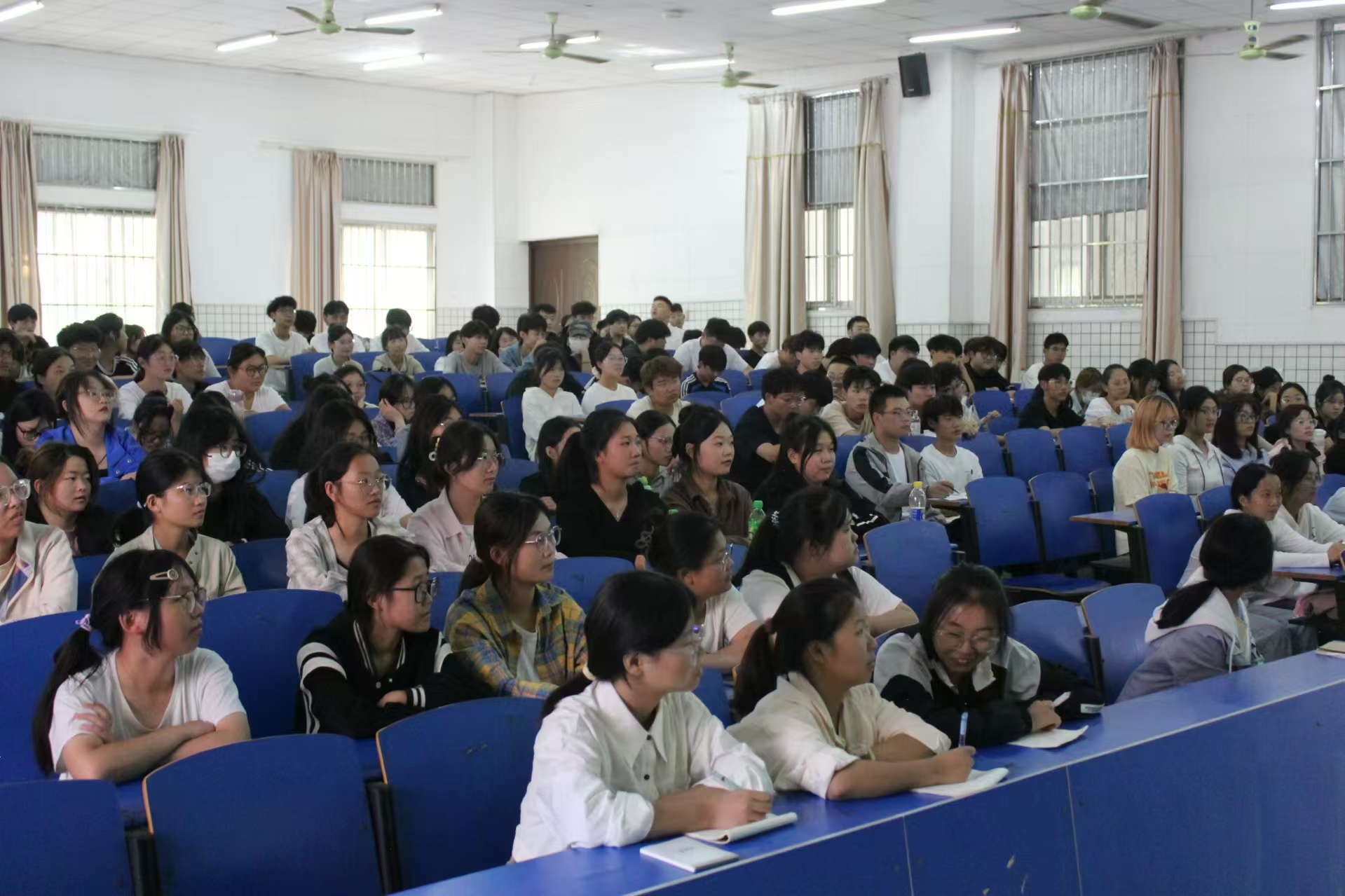 mmexport1727401073883.jpg