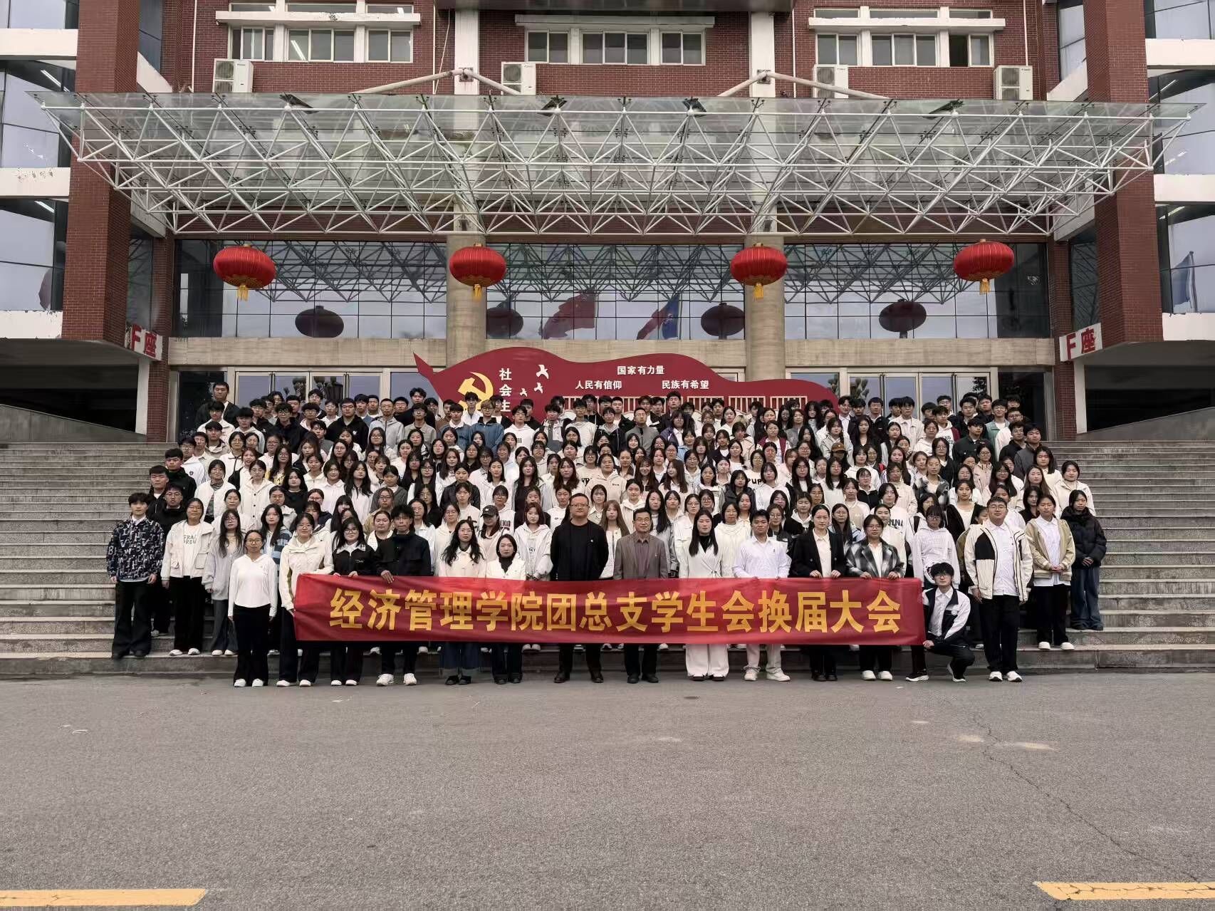 QQ图片20251011170611.jpg QQ图片20251011170611.jpg