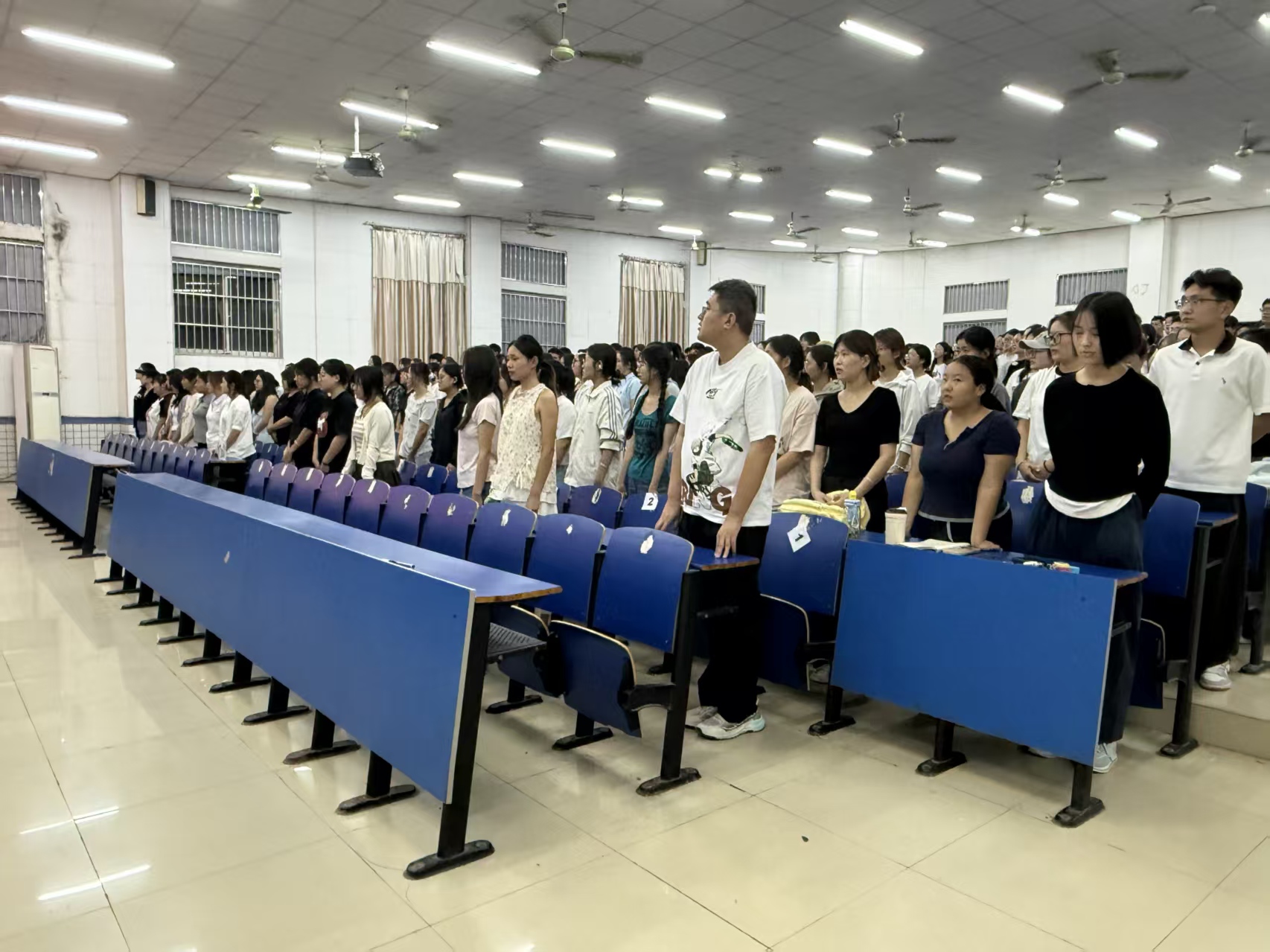 c7e286b9c3a3d0efffc5614365dcad3e.jpg c7e286b9c3a3d0efffc5614365dcad3e.jpg