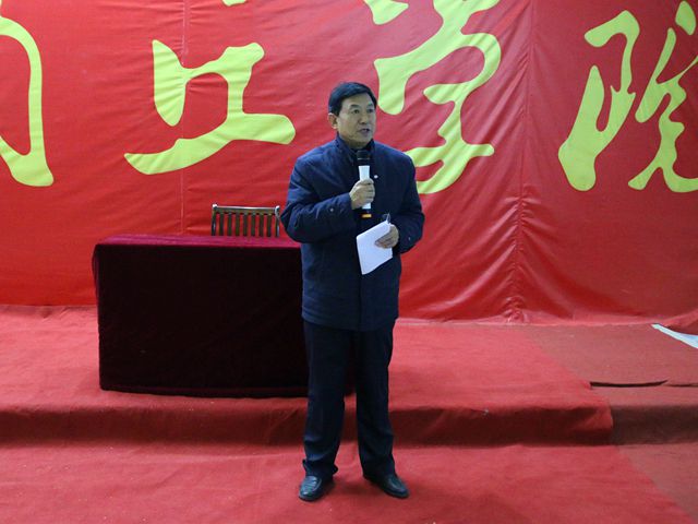 校报实习记者 洛文强 (1)_副本.jpg