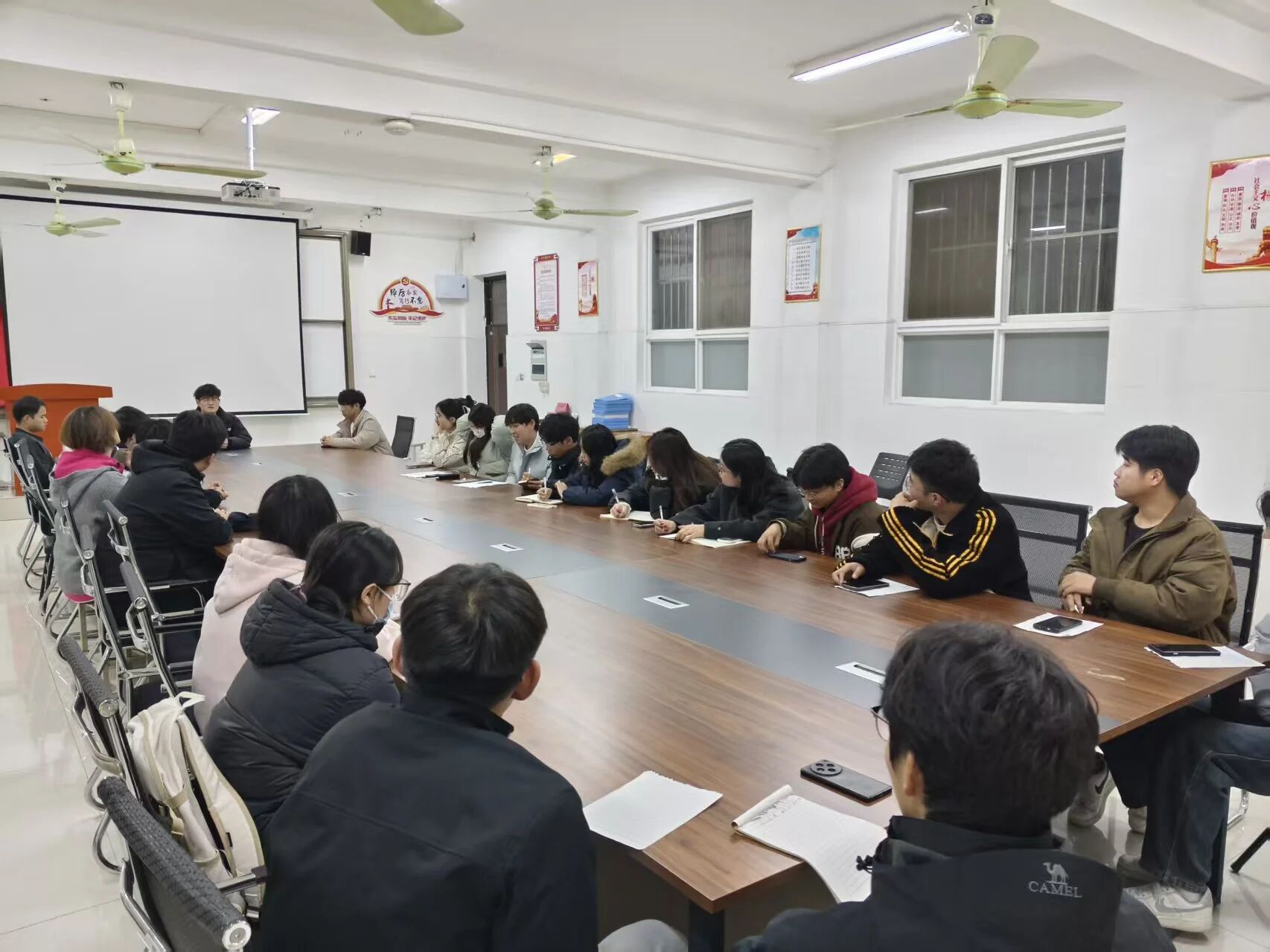 微信图片_2025-12-12_111909_540.jpg 微信图片_2025-12-12_111909_540.jpg