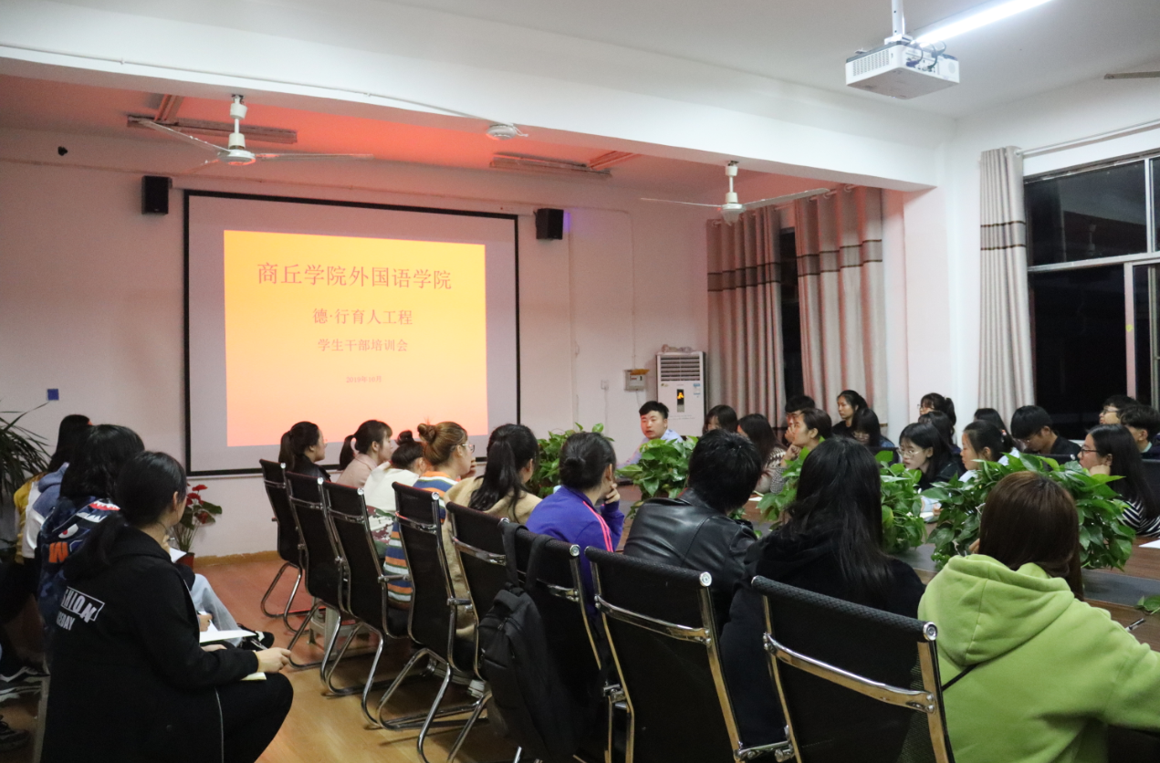 QQ截图20191011080715.png QQ截图20191011080715.png