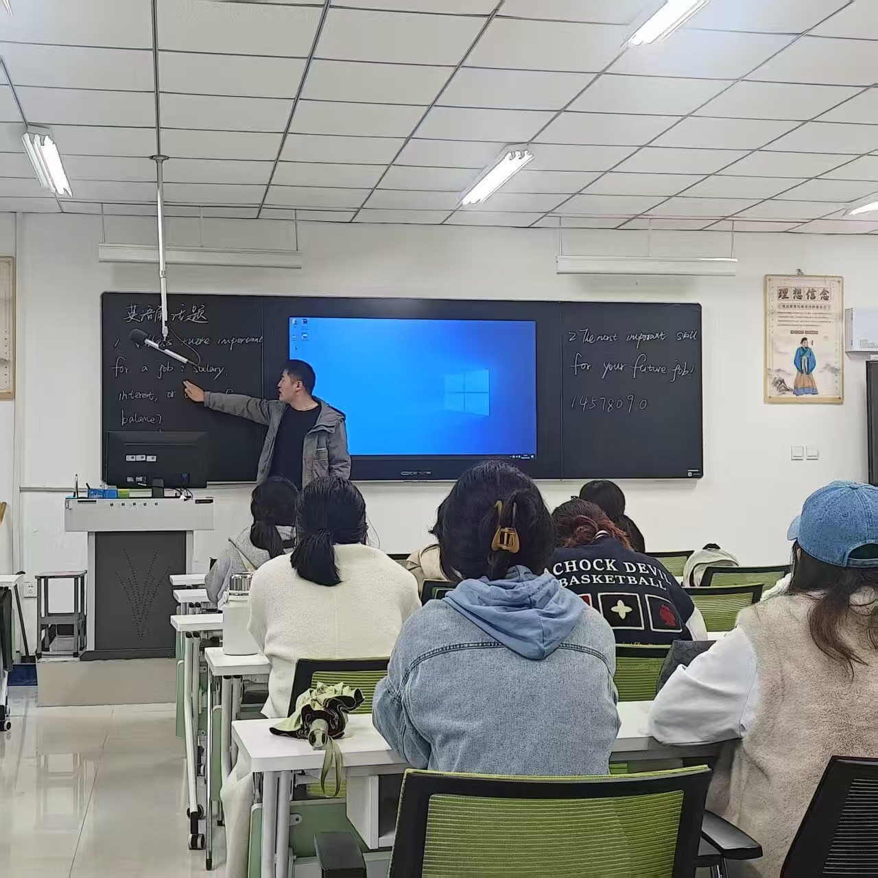微信图片_20251015205708_95_12.jpg 微信图片_20251015205708_95_12.jpg